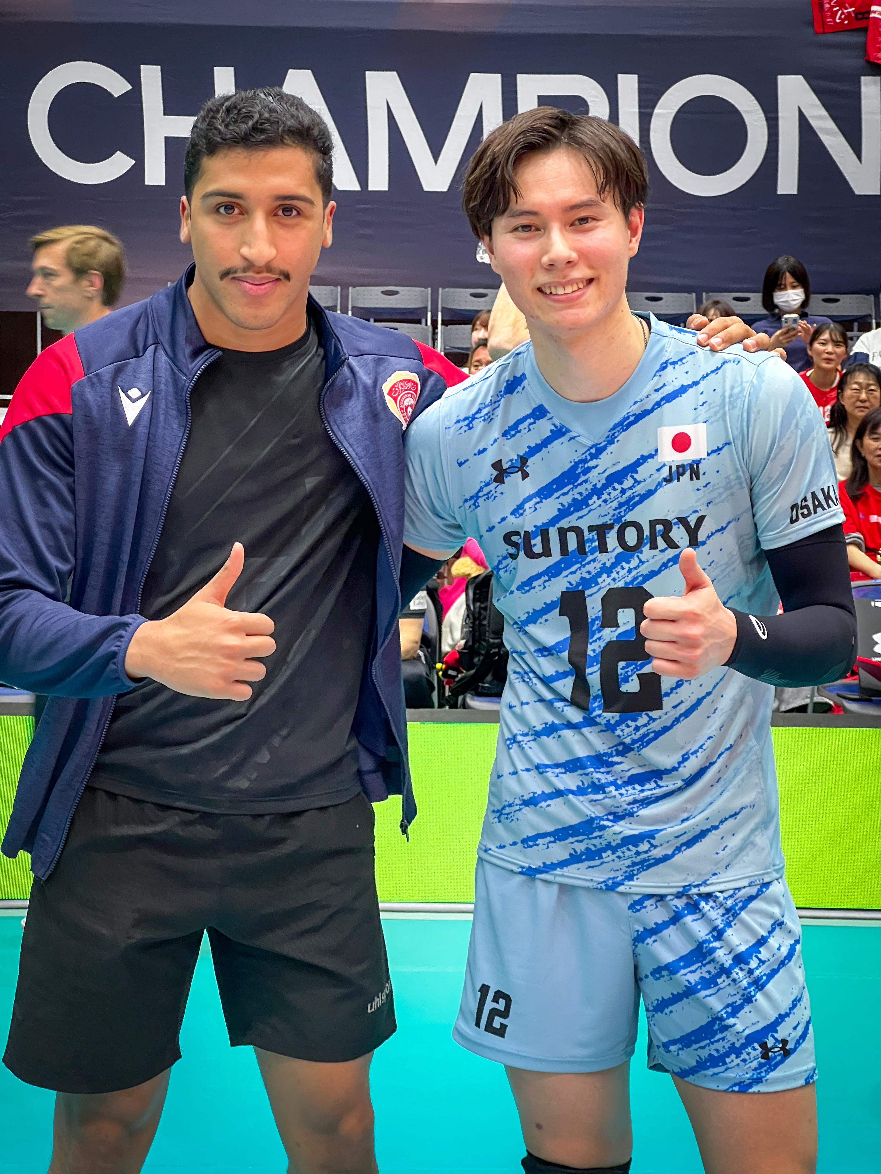 مع لاعب سانتوري